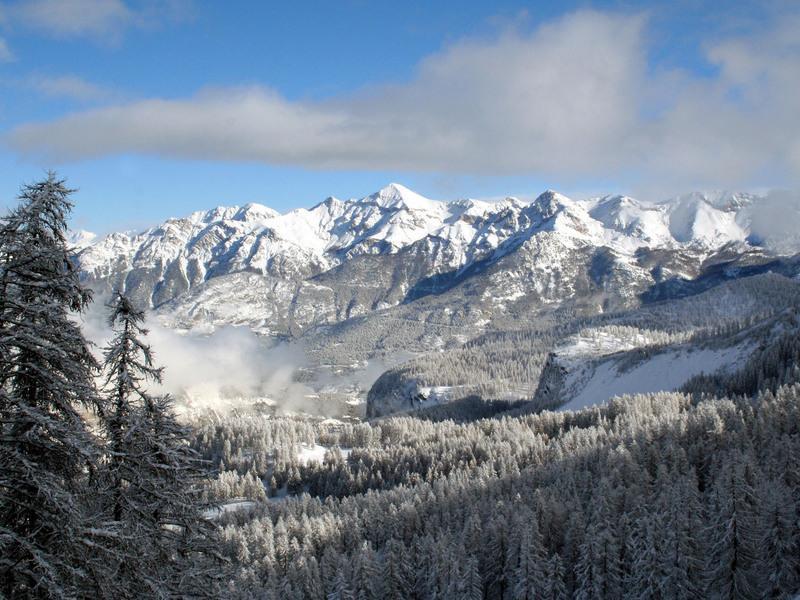 100 Metriv Vid Vytyagu Hotel Bukovel Szoba fotó