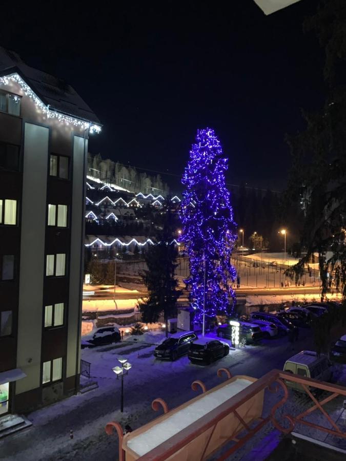 100 Metriv Vid Vytyagu Hotel Bukovel Kültér fotó